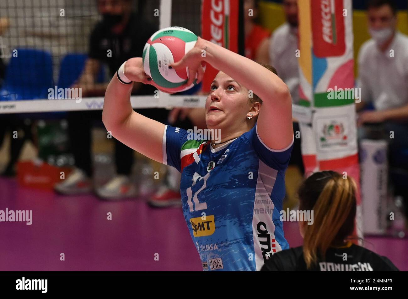 Belladelli Forum, Villafranca di Verona, Italien, 16. April 2022, Alice Turco (San Giovanni) im Finale der Coppa Italia Serie A2 2022 - Omag-Mt S.Giovanni in Marignano vs Banca Valsabbina Millenium Brescia - Volleyball Italianische Serie A2 Men Championship Stockfoto