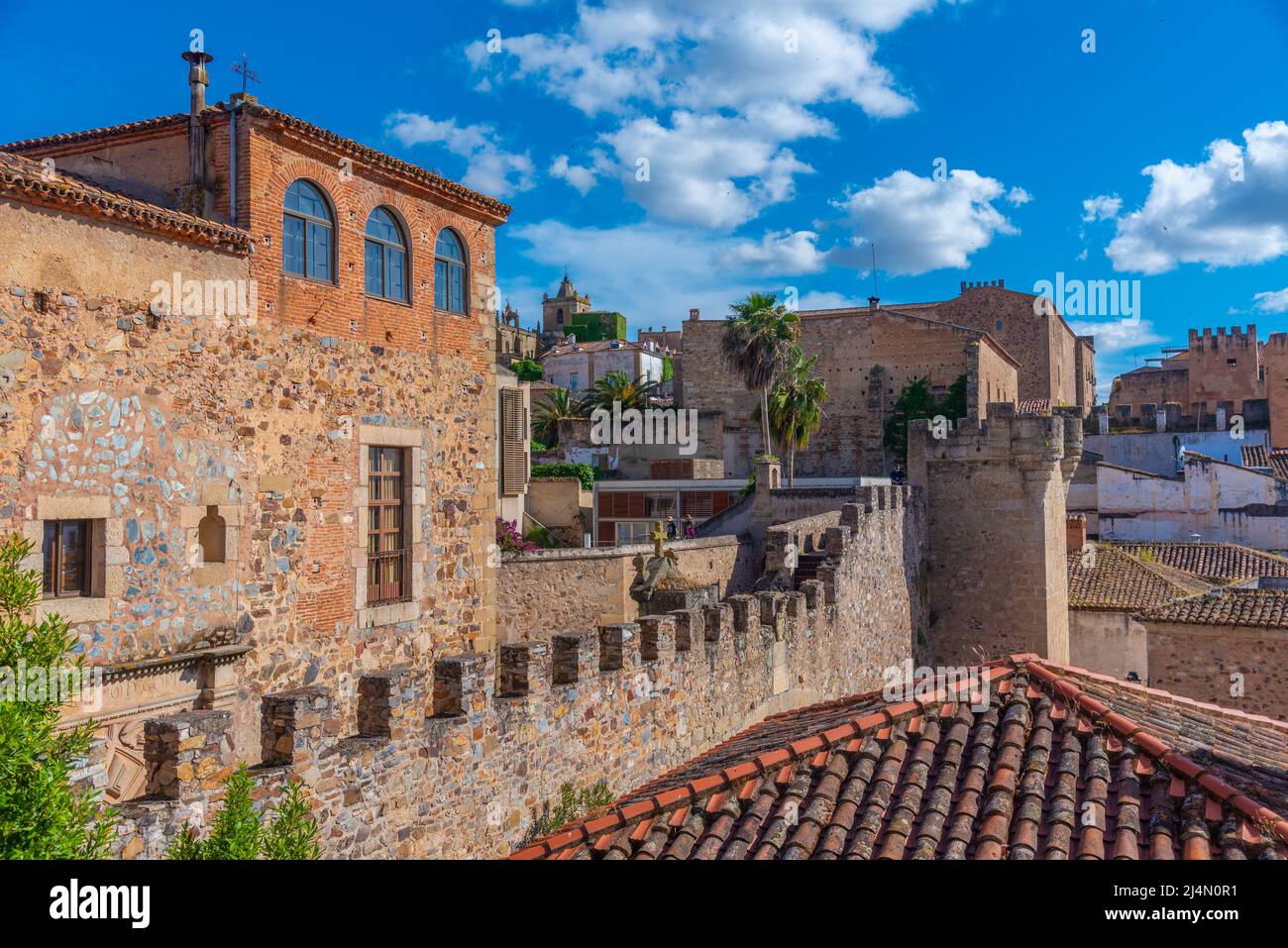 Arco de la estrella Tor in der spanischen Stadt Caceres Stockfoto