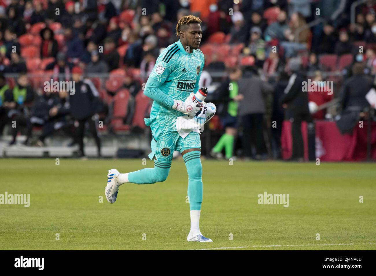 Toronto, Ontario, Kanada. 16. April 2022. Andre Blake (18) in Aktion während des MLS-Spiels zwischen dem FC Toronto und der Philadelphia Union. Das Spiel endete 2-1 für den FC Toronto. (Bild: © Angel Marchini/ZUMA Press Wire) Bild: ZUMA Press, Inc./Alamy Live News Stockfoto