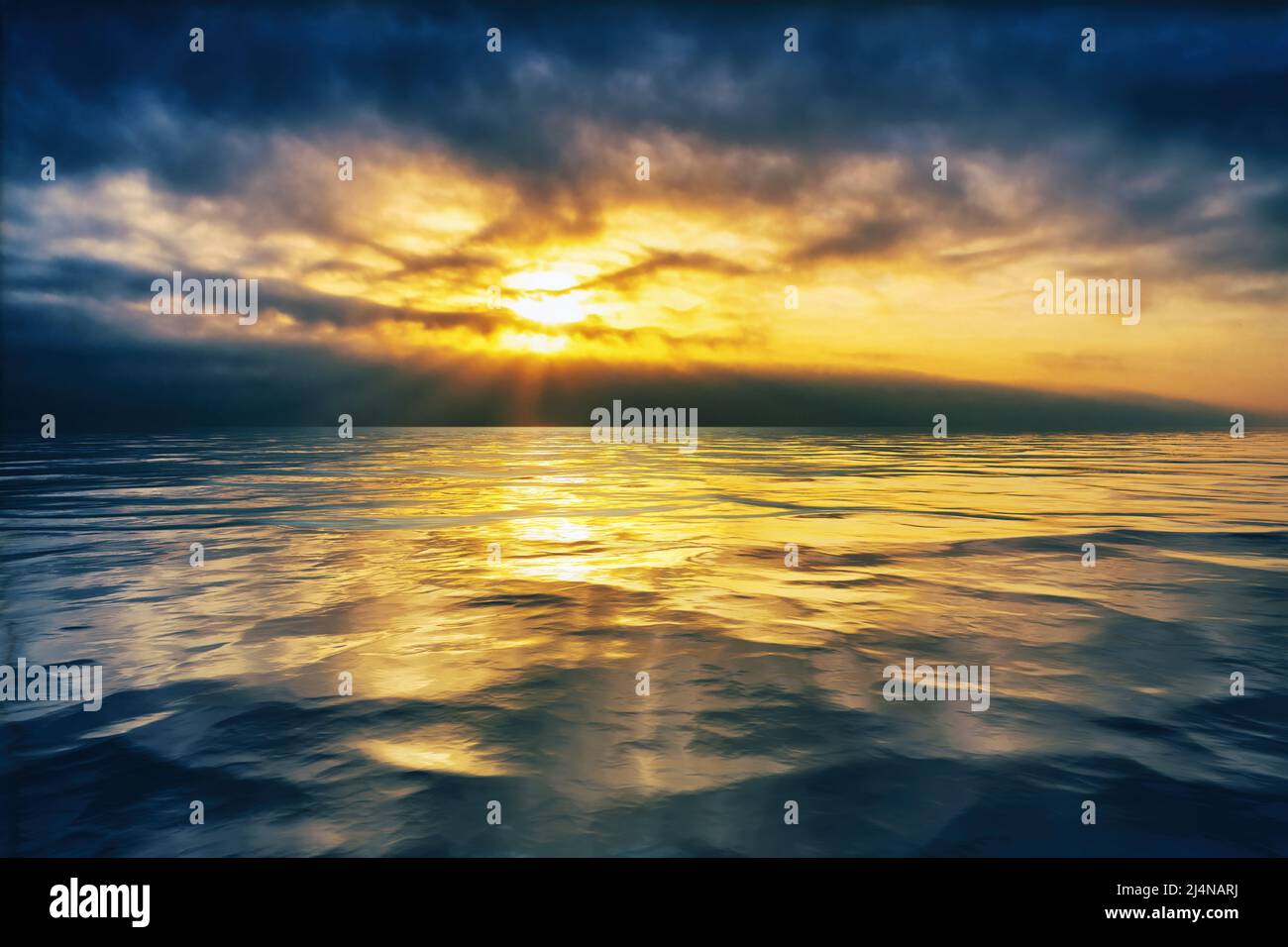 Wolkiger Sonnenuntergang oder Sonnenaufgang, reflektiert auf dem plätschernden Wasser Stockfoto