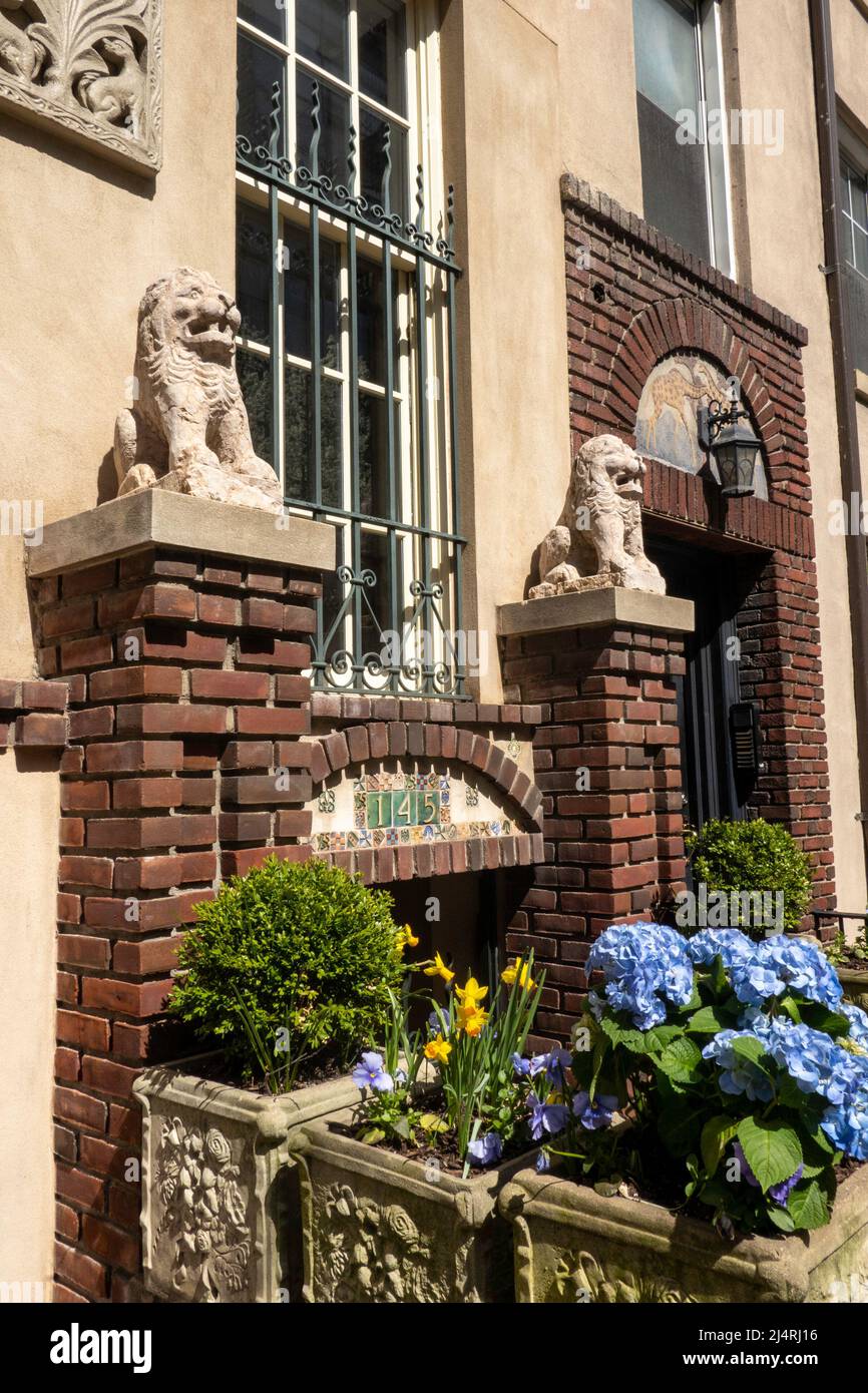 Die East 19. Street liegt im Gramercy Park Historic District in der Nähe von New York City, USA 2022 Stockfoto