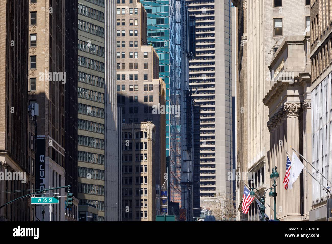 Blick nach Norden auf den Broadway von Midtown, New York, NY, USA. Stockfoto