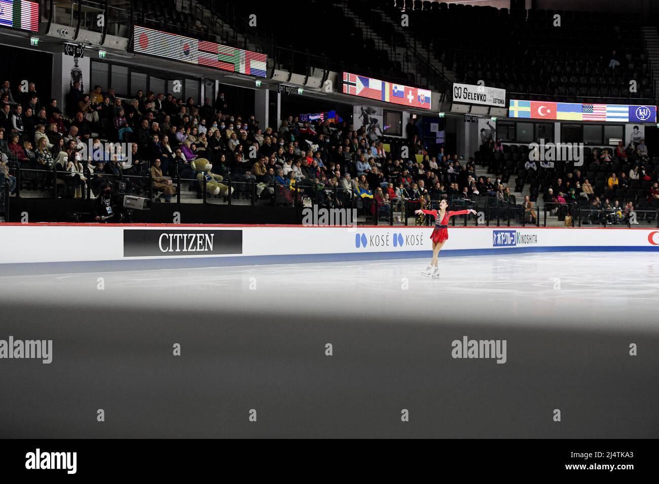 Rion SUMIYOSHI (JPN), während des Freilaufens der Frauen, bei den ISU-Junioren-Eiskunstlauf-Weltmeisterschaften 2022, in der Tondiraba Ice Hall, am 17. April 2022 in Tallinn, Estland. Quelle: Raniero Corbelletti/AFLO/Alamy Live News Stockfoto