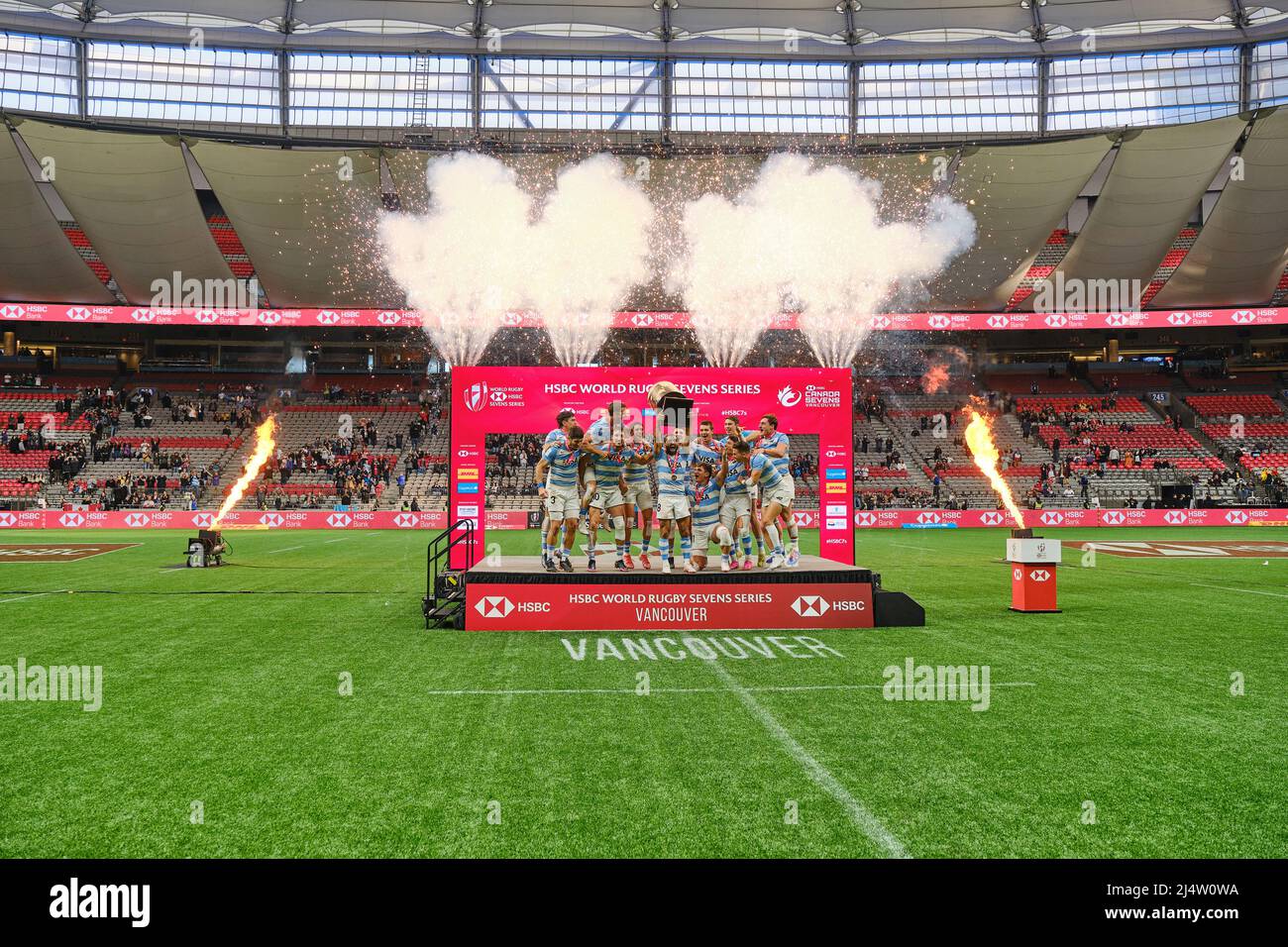 Vancouver, Kanada. 8.. März 2020. Argentinien feiert, nachdem es Fidschi beim HSBC World Rugby Sevens Series Finale am 2. Und 2022. Tag besiegt hat Stockfoto