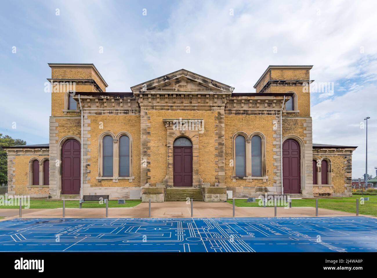 Das 1877 erbaute Pump House in Carrington am Hunter River in der Nähe von Newcastle, Australien, wurde im viktorianischen Stil im akademischen Stil erbaut Stockfoto