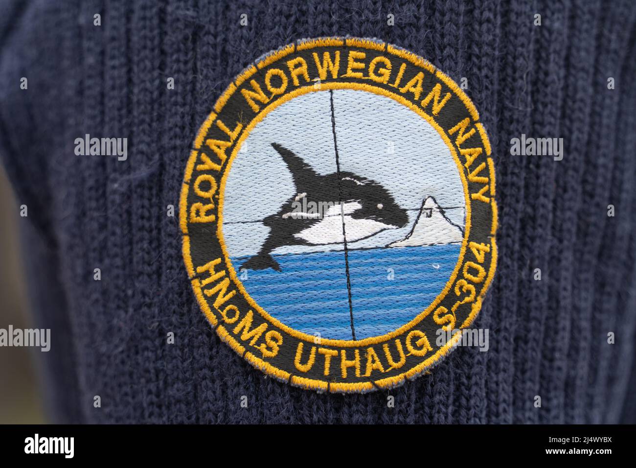 Uniform-Abzeichen des U-Boots HNoMS Uthaug S-304 aus dem Dienst der norwegischen Marine. Stockfoto