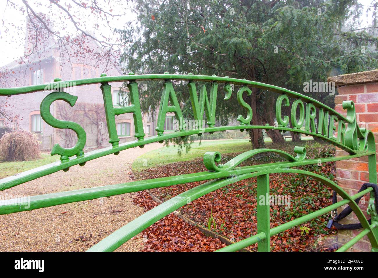 Der Eingang zu Shaw's Corner, der die primäre Residenz des berühmten irischen Dramatikers George Bernard Shaw war Stockfoto
