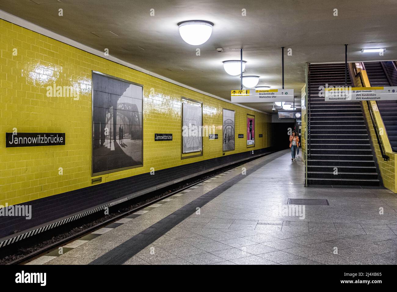 Berlin-Mitte, U-Bahn Jannowitzbrücke U-Bahn-Station der Linie U8 Stockfoto