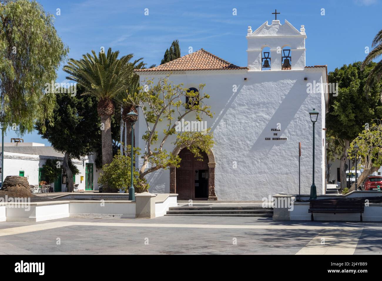Kirche aus der Stadt Teguise auf der Insel Lanzarote, Kanarische Inseln im Atlantischen Ozean Stockfoto