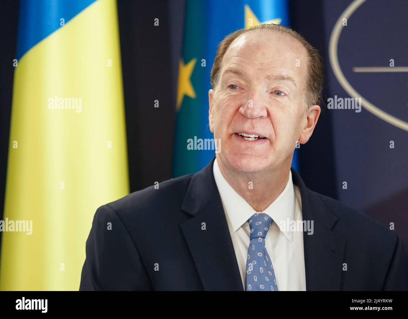 Bukarest, Rumänien - 14. April 2022: Der Präsident der Weltbank, David Malpass, traf sich während seines Besuchs in Rumänien mit hochrangigen Beamten. Diese imag Stockfoto