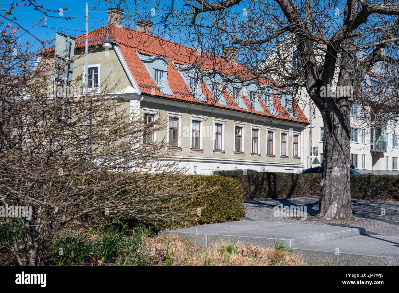 Das 'Steinhaus' ist ein historisches Gebäude aus dem 18.. Jahrhundert in der Saltangergatan in Norrkoping, Schweden. Stockfoto