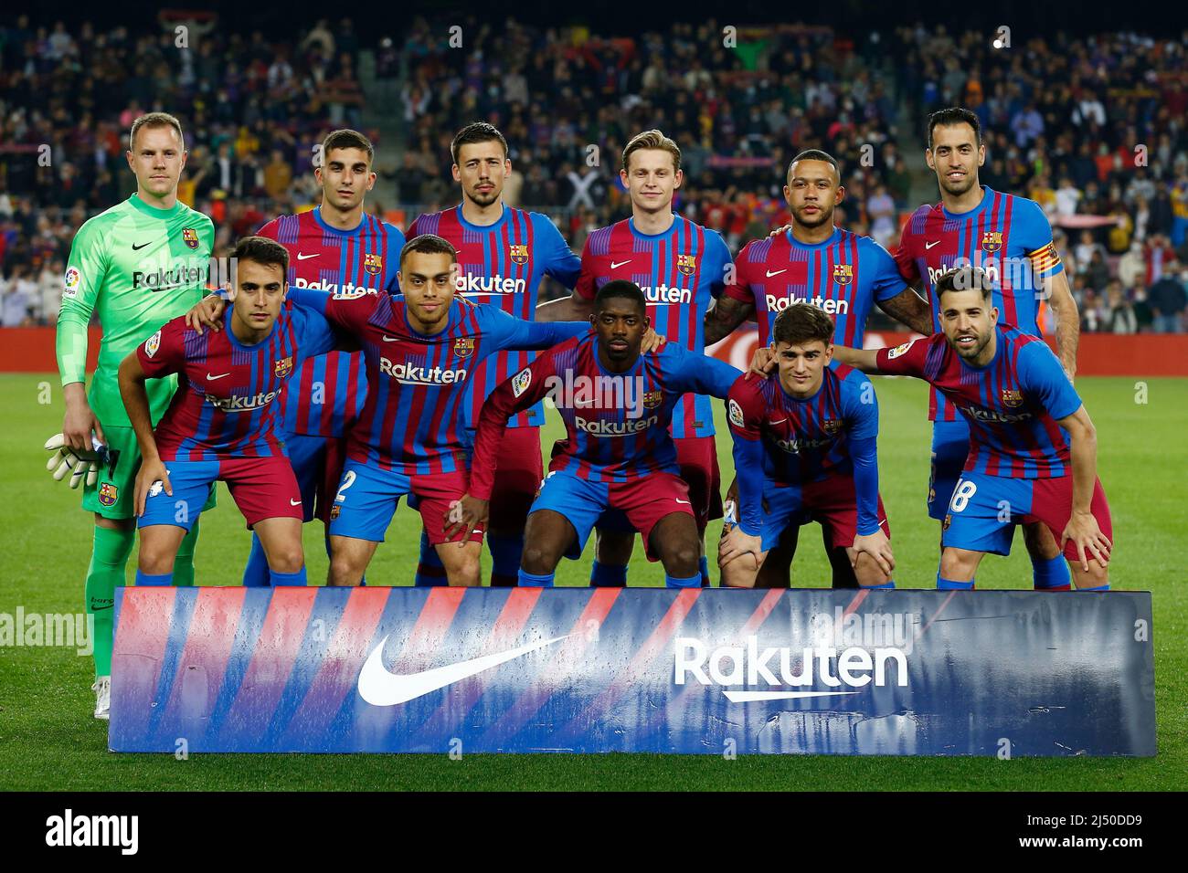 Barcelona Team Group Line Up Fotos Und Bildmaterial In Hoher barcelona-team-group-line-up-fotos-und-bildmaterial-in-hoher