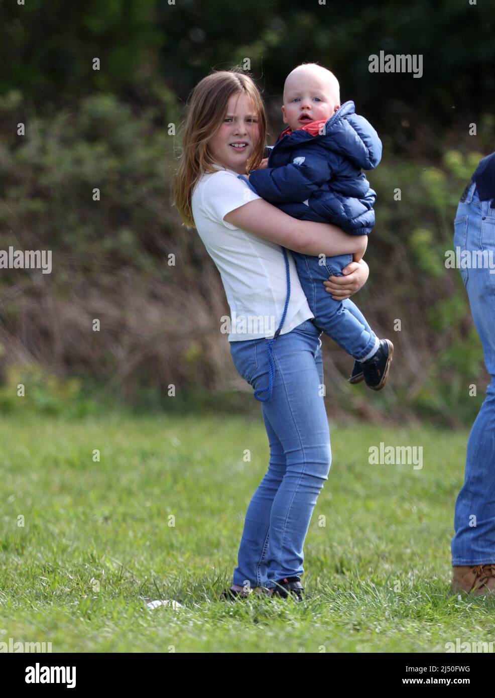 Mama zara tindall -Fotos und -Bildmaterial in hoher Auflösung – Alamy