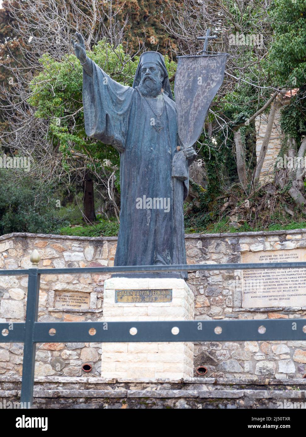 Statue von Germanos III. Von Alt-Patras im Kloster Agia Lavra, Peloponnes, Griechenland. Stockfoto