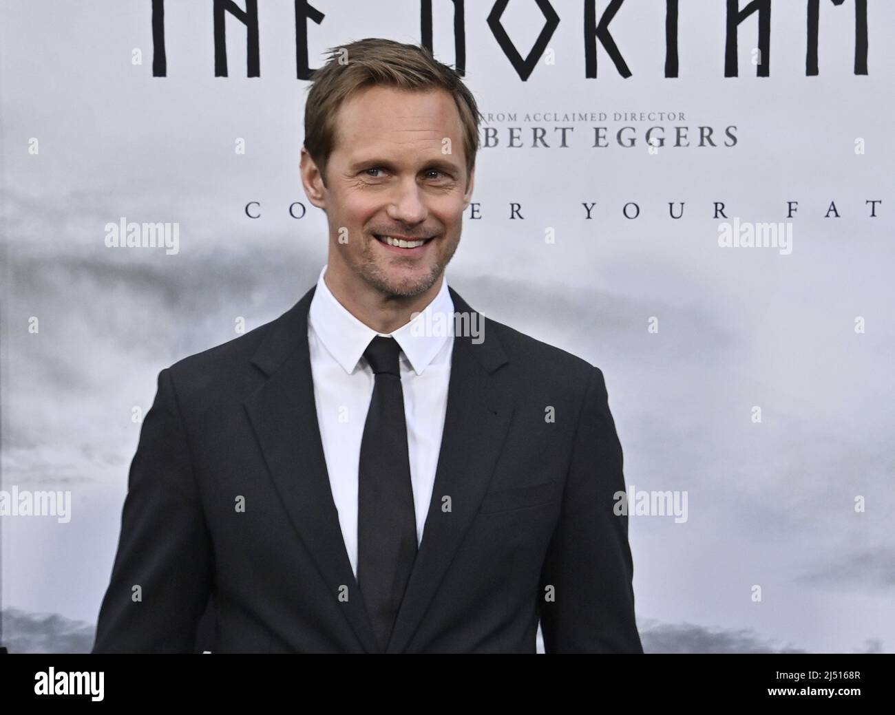 Schauspielmitglied Alexander Skarsgard nimmt am Montag, den 18. April 2022, an der Premiere des actionreichen Kinoepos „The Northman“ im TCL Chinese Theatre in der Hollywood-Sektion von Los Angeles Teil. Storyline: Vom visionären Regisseur Robert Eggers kommt „The Northman“, ein actiongefülltes Epos, das einen jungen Wikingerprinzen auf seiner Suche nach der Rache für den Mord an seinem Vater begleitet. Foto von Jim Ruymen/UPI Stockfoto