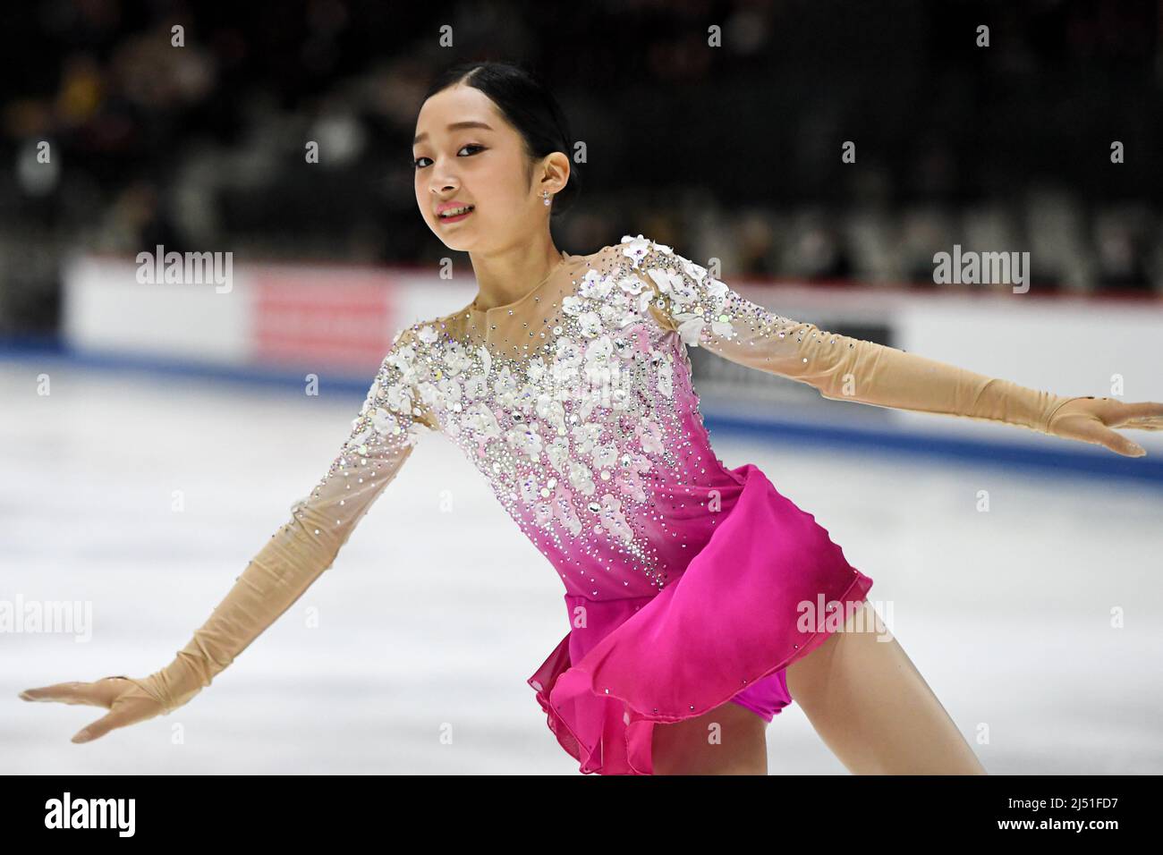 Jia SHIN (Kor), während des Freilaufens der Frauen, bei den ISU-Junioren-Eiskunstlauf-Weltmeisterschaften 2022, in der Tondiraba Ice Hall, am 17. April 2022 in Tallinn, Estland. Quelle: Raniero Corbelletti/AFLO/Alamy Live News Stockfoto