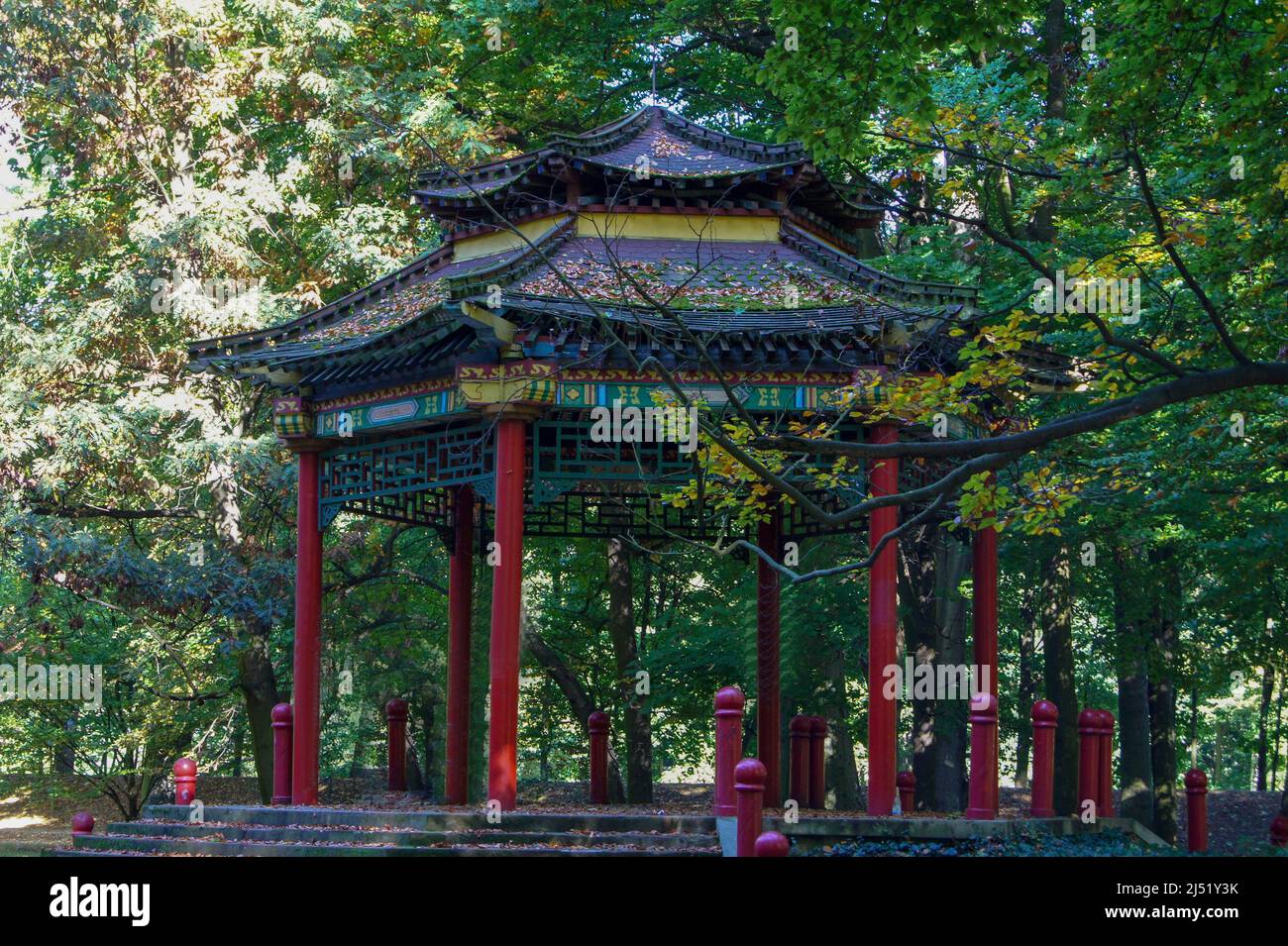 Chinesischer Tempel die älteste Stadt Polens Kalisz. Der Pavillon