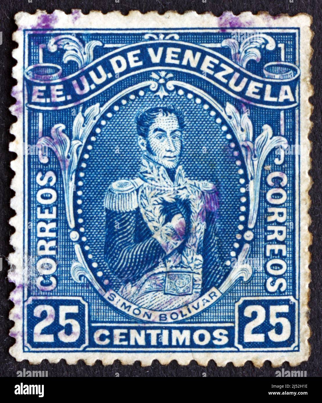 VENEZUELA - UM 1914: Eine in Venezuela gedruckte Briefmarke zeigt Simon Bolivar, Liberator, Revolutionär, Portrait, 2. Präsident von Venezuela, 1813 - 1 Stockfoto