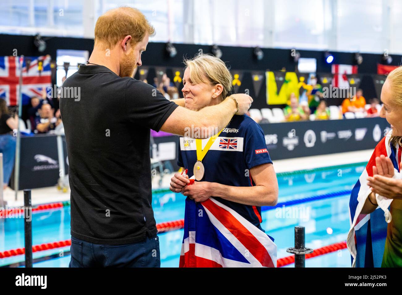 Den Haag, Niederlande - 19. April 2022, Prinz Harry, Herzog von Sussex, besucht Schwimmspiele bei den Invictus-Spielen 5. im Hofbad in Den Haag. (Foto von DPPA/Sipa USA) Stockfoto