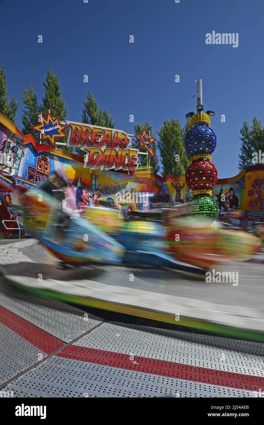 Kirmes Fahrt auf einer fairen, verschwommenen Vision, Deutschland Stockfoto