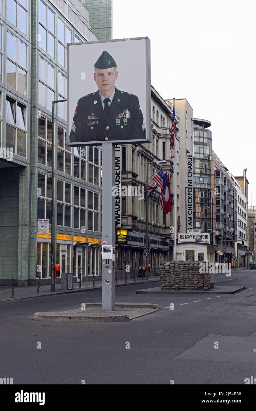 Ehemaliger Grenzkontrollpunkt für Diplomaten in Bwerlin, Friedichstraße, Checkpoint Charlie, Deutschland, Berlin Stockfoto