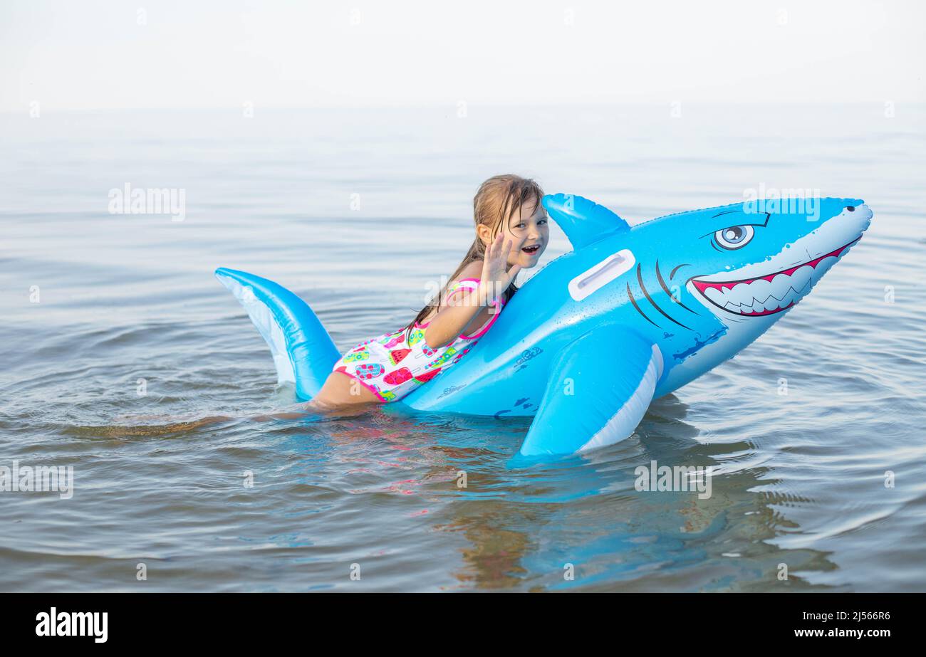 inflatable shark toy