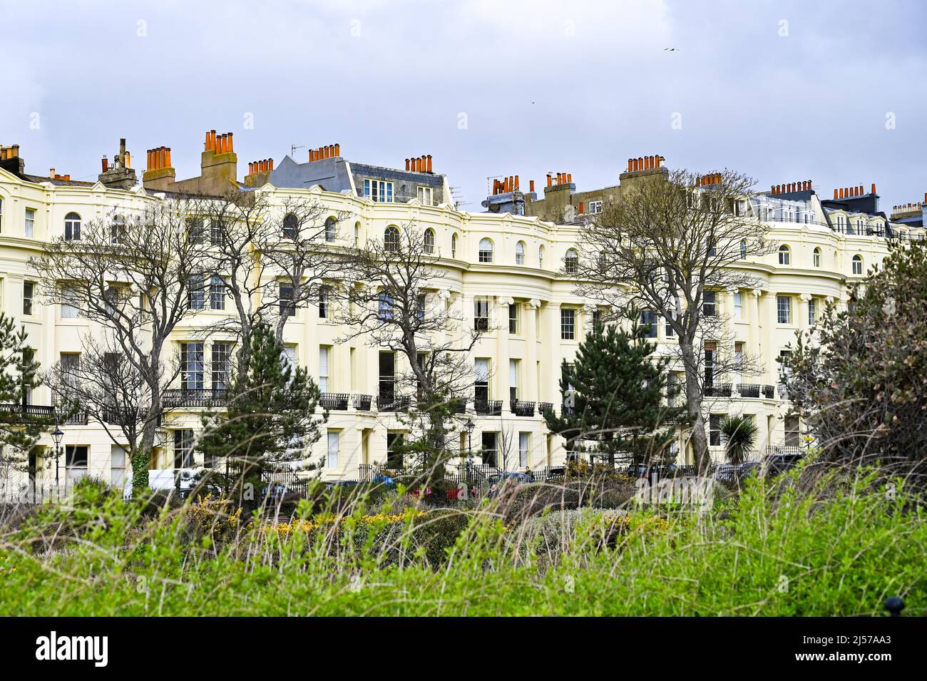 Brunswick Square Hove, Brighton, Großbritannien, mit typischen Regency-Gebäuden Stockfoto