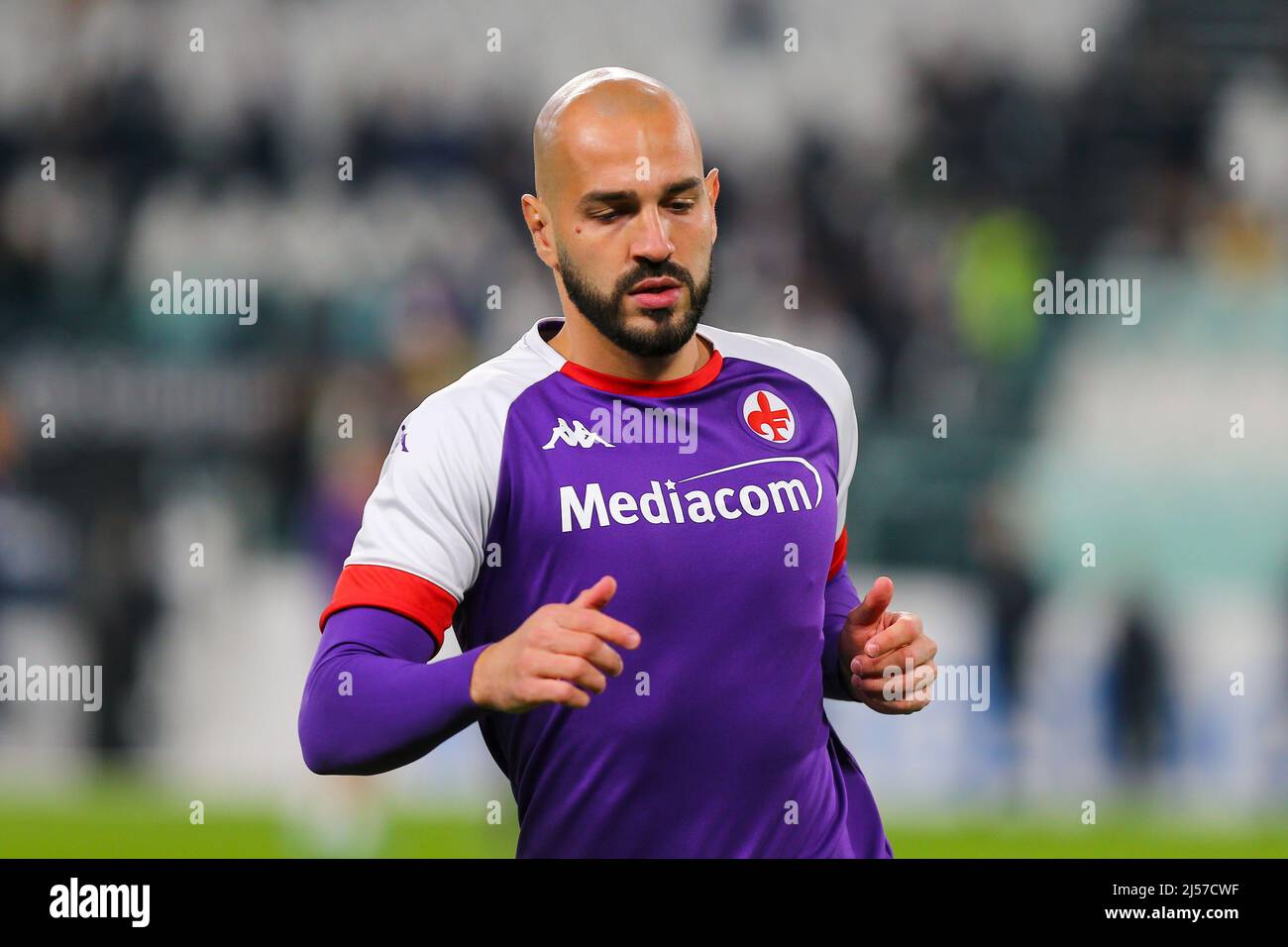 TURIN, ITALIEN - 20. APRIL 2022. Riccardo Saponara von ACF Fiorentina beim Halbfinale 2. Leg zwischen Juventus FC und ACF Fiorentina im Allianz Stadium am 20. April 2022 in Turin, Italien. Juventus gewann 2-0 gegen Fiorentina. Kredit: Massimiliano Ferraro/Medialys Images/Alamy Live Nachrichten Stockfoto