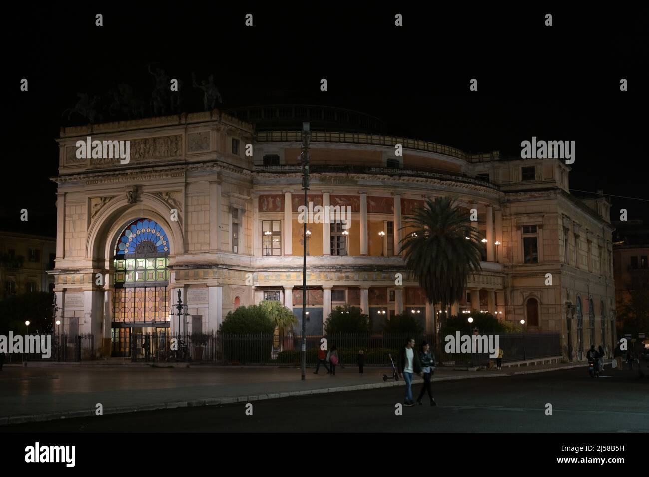 Teatro Politeama, Palermo, Sizilien, Italien Stockfoto