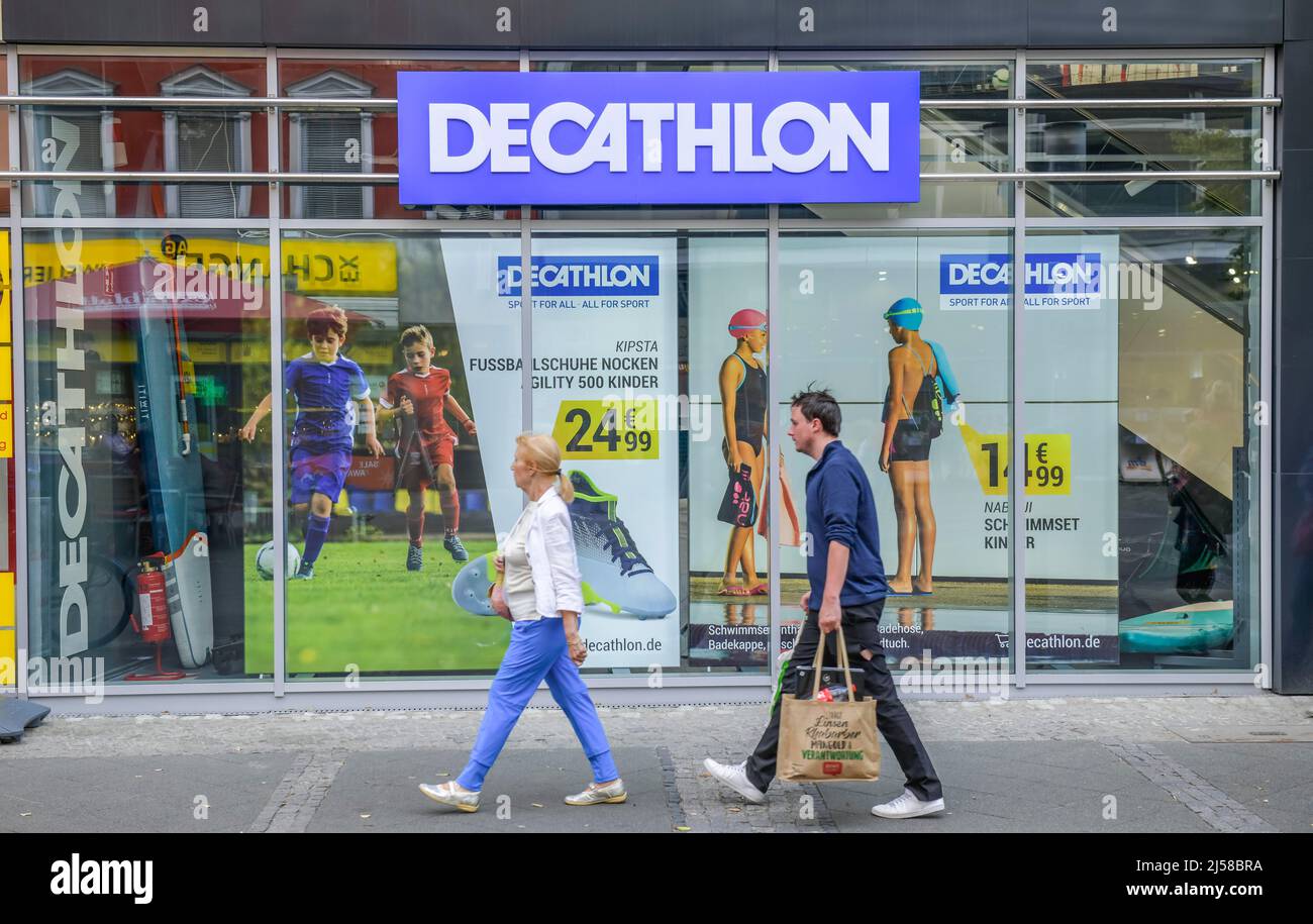 Decathlon, Wilmersdorfer Straße, Charlottenburg, Berlin, Deutschland Stockfoto