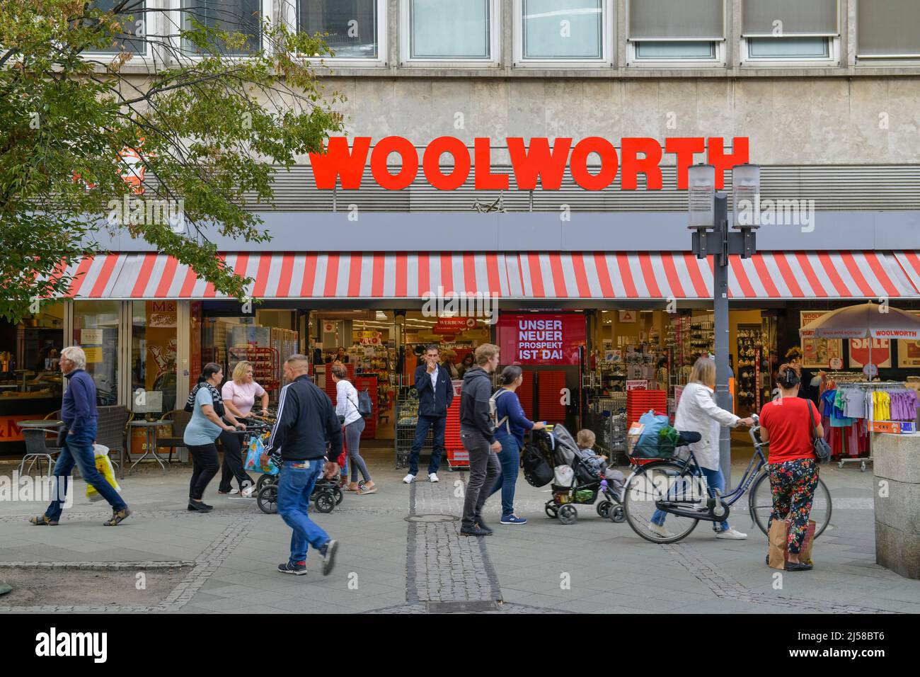 Woolworth, Wilmersdorfer Straße, Charlottenburg, Berlin, Deutschland Stockfoto