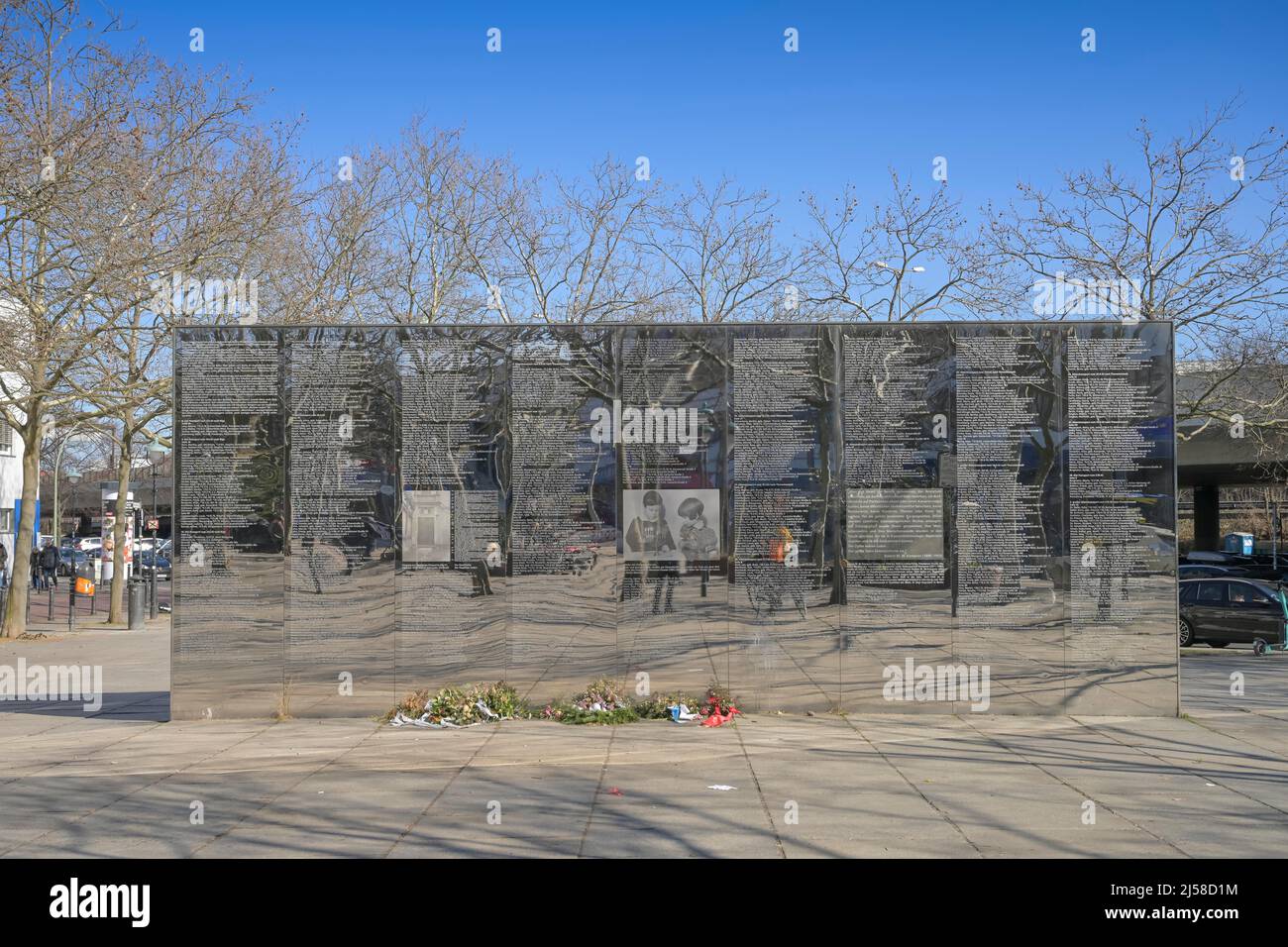 Gedenkstätte, Spiegelwand, Hermann-Ehlers-Platz, Steglitz, Steglitz-Zehlendorf, Berlin, Deutschland Stockfoto