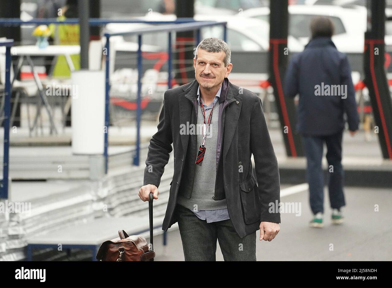 Imola, Italien. 21. April 2022. 04/21/2022, Autodromo Enzo e Dino Ferrari, Imola, Formel 1 Rolex Gran Premio del Made in Italy e dell'Emilia Romagna 2022, im Bild Teamchef Günther Steiner (Haas F1 Team) Credit: dpa/Alamy Live News Stockfoto
