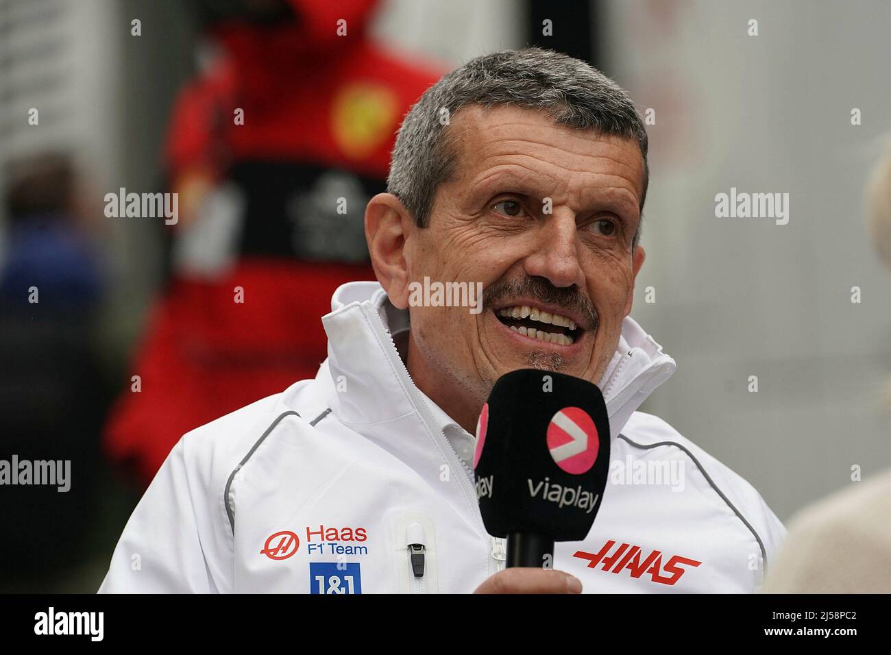 Imola, Italien. 21. April 2022. 04/21/2022, Autodromo Enzo e Dino Ferrari, Imola, Formel 1 Rolex Gran Premio del Made in Italy e dell'Emilia Romagna 2022, im Bild Teamchef Günther Steiner (Haas F1 Team) Credit: dpa/Alamy Live News Stockfoto