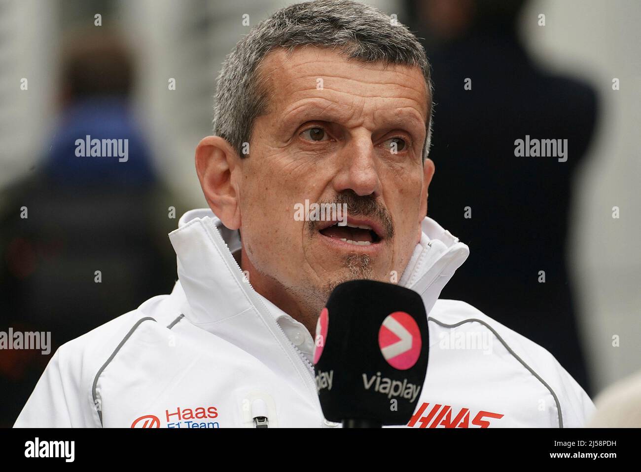 Imola, Italien. 21. April 2022. 04/21/2022, Autodromo Enzo e Dino Ferrari, Imola, Formel 1 Rolex Gran Premio del Made in Italy e dell'Emilia Romagna 2022, im Bild Teamchef Günther Steiner (Haas F1 Team) Credit: dpa/Alamy Live News Stockfoto