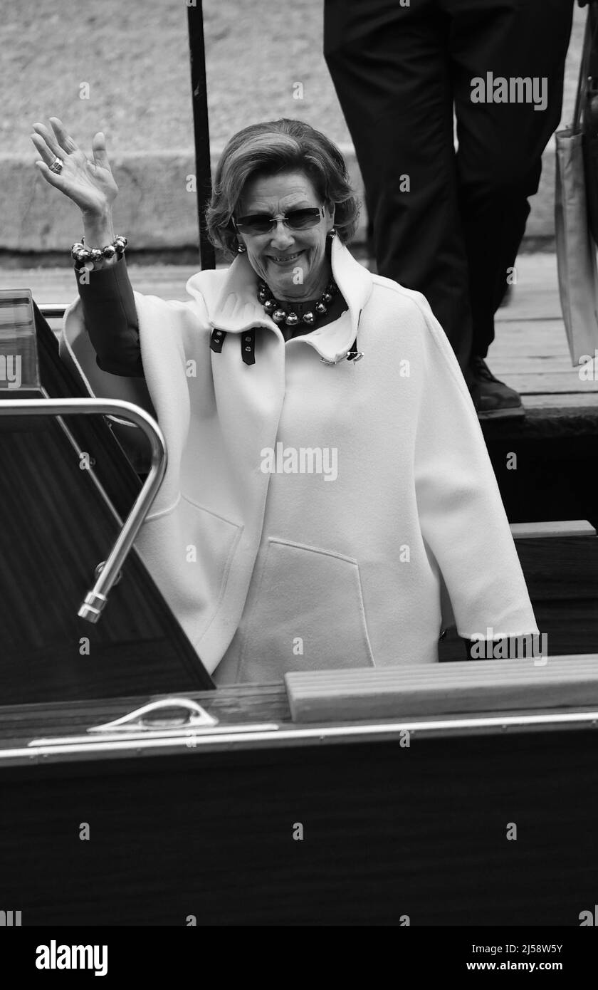 Venedig, Italien. 21. April 2022. Königin Sonja von Norwegen besucht die Biennale von Venedig 59..Quelle: Unabhängige Fotoagentur/Alamy Live News Stockfoto