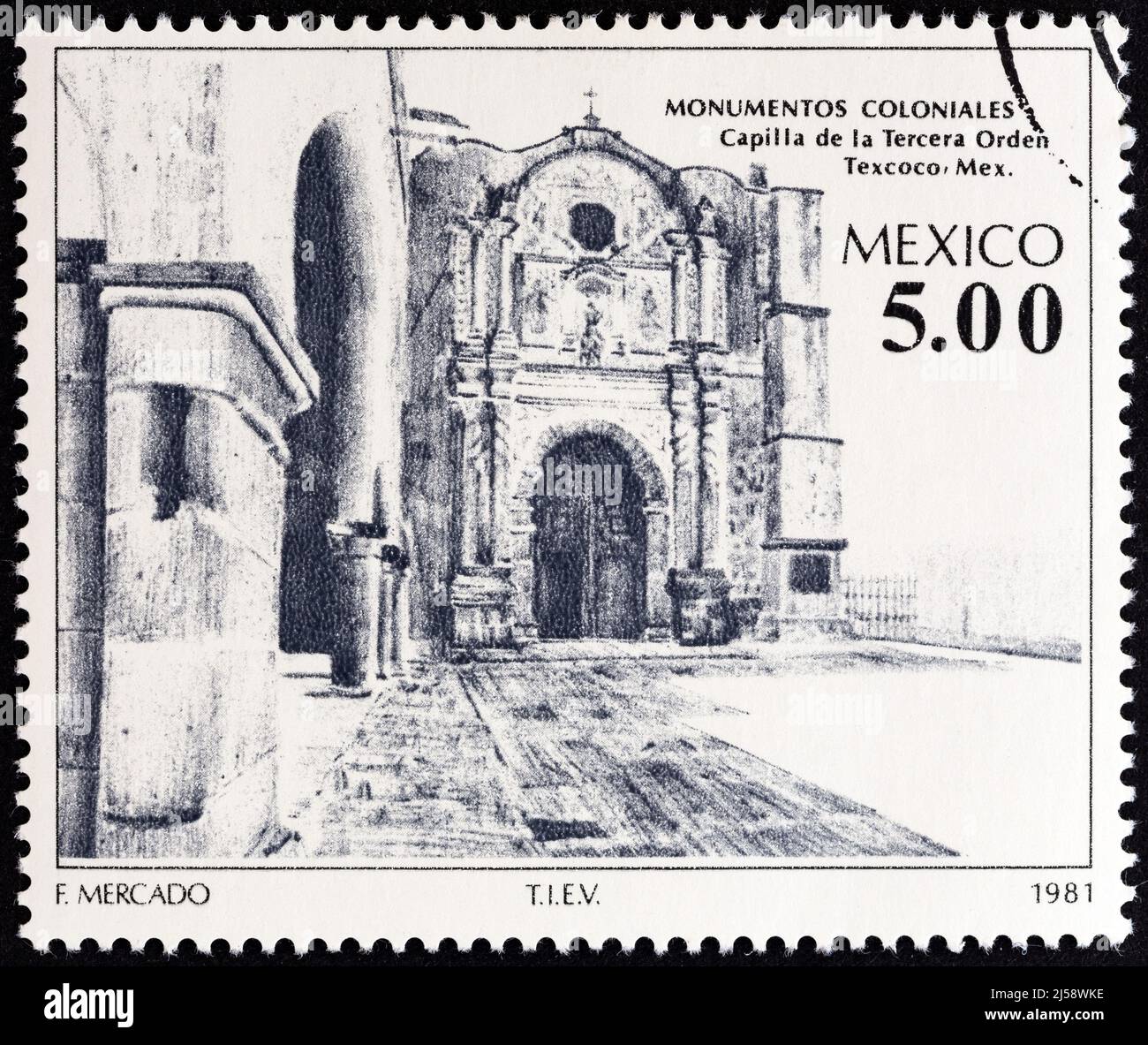 MEXIKO - UM 1981: Eine in Mexiko gedruckte Marke aus der Ausgabe 'Colonial Architecture' zeigt die Kapelle des Dritten Ordens, Texcoco, um 1981. Stockfoto