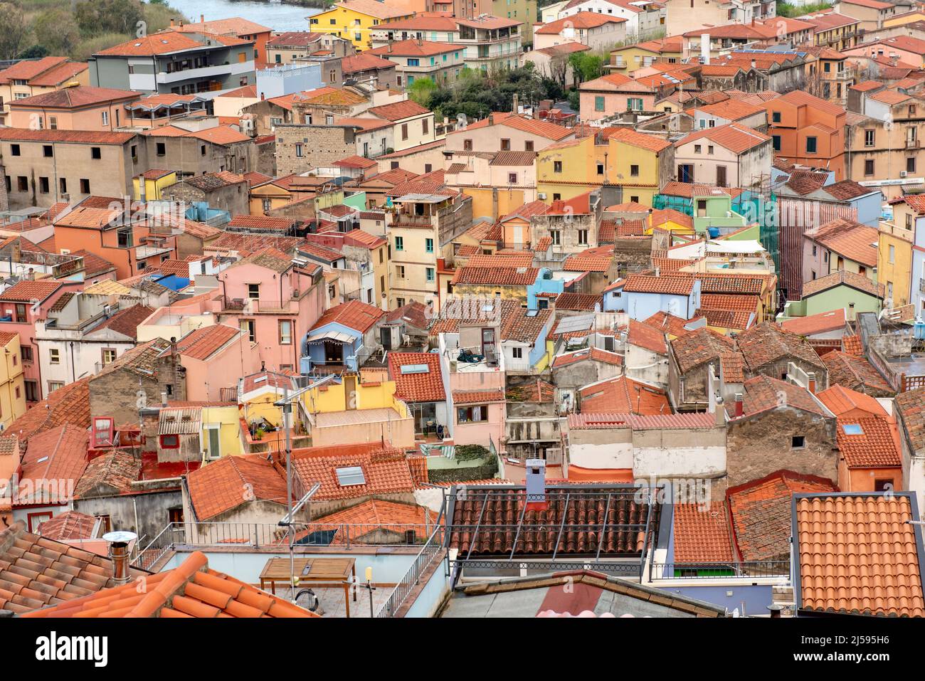 Blick auf die Stadt Bosa vom Schloss Serravalle, Sardinien, Italien Stockfoto