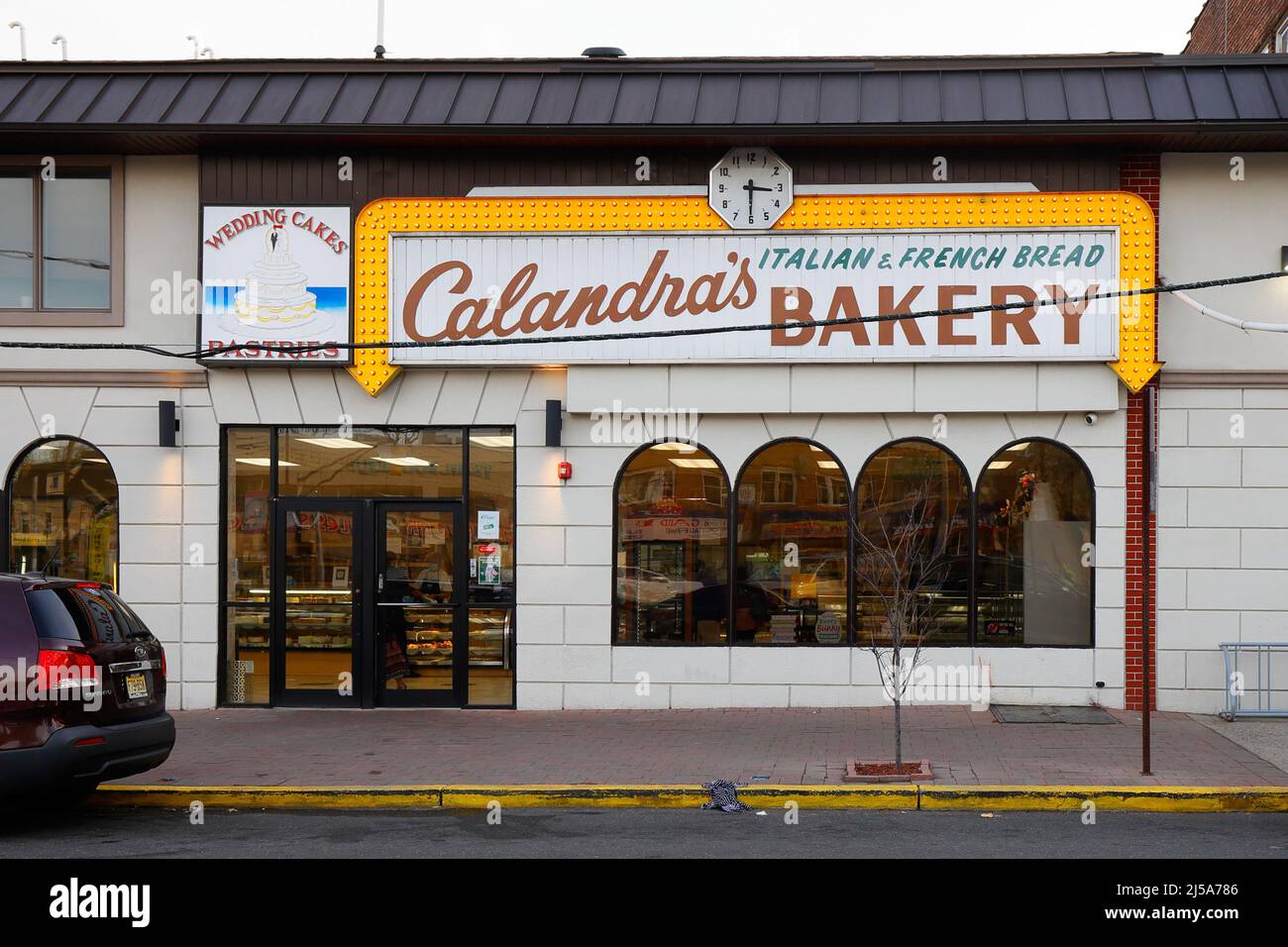 Calandra's Bakery, 204 1. Ave, Newark-Schaufensterfoto einer italienischen Bäckerei im Viertel Upper Roseville. New Jersey Stockfoto
