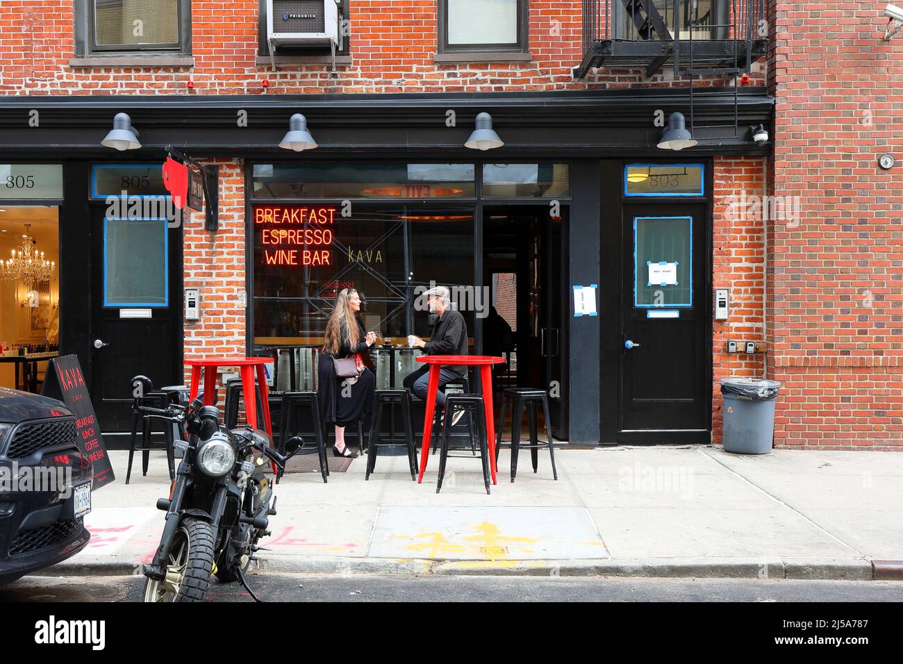 Kava Cafe, 803 Washington St, New York, NYC Foto von einem Café im Meatpacking District in Manhattan. Stockfoto