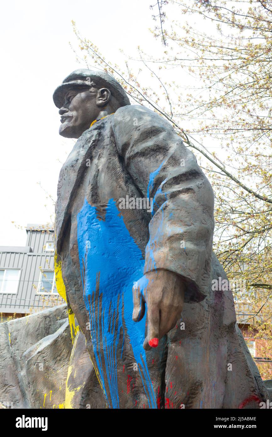 Die Statue Lenins. Eine Bronzeskulptur des umstrittenen russischen Revolutionärs und Politikers. Das Lenin-Denkmal steht in Seattle, WA, USA Stockfoto