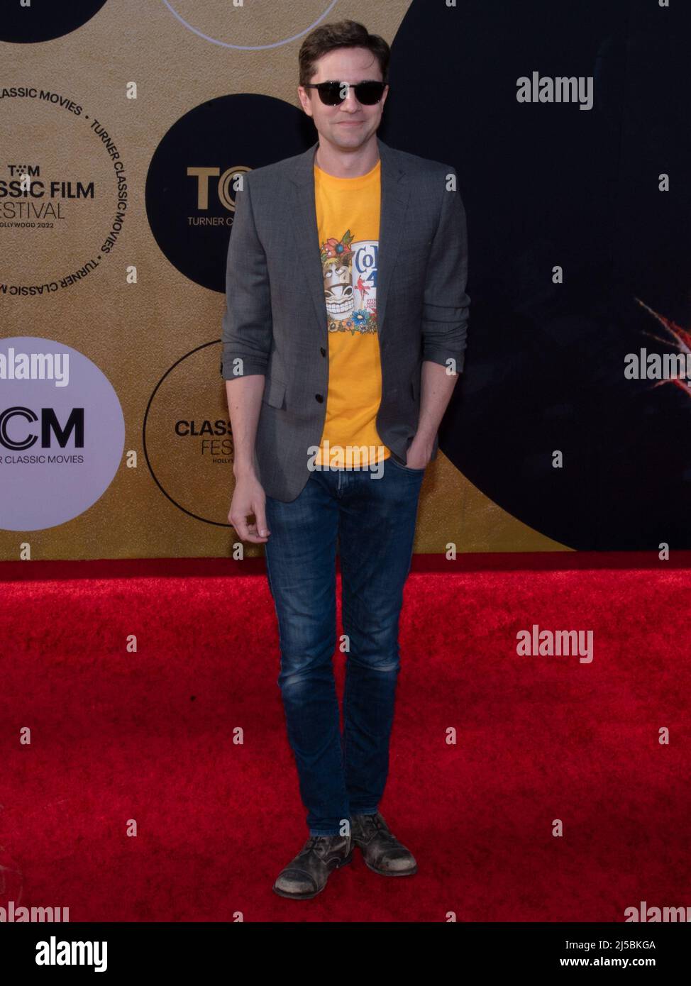 21. April 2022 - Los Angeles, Kalifornien - Topher Grace. 2022 TCM Classic Film Festival Eröffnungsnacht 40. Jubiläumsvorführung von ''E.T. Der Außerirdische. (Bild: © Billy Bennight/AdMedia über ZUMA Press Wire) Stockfoto