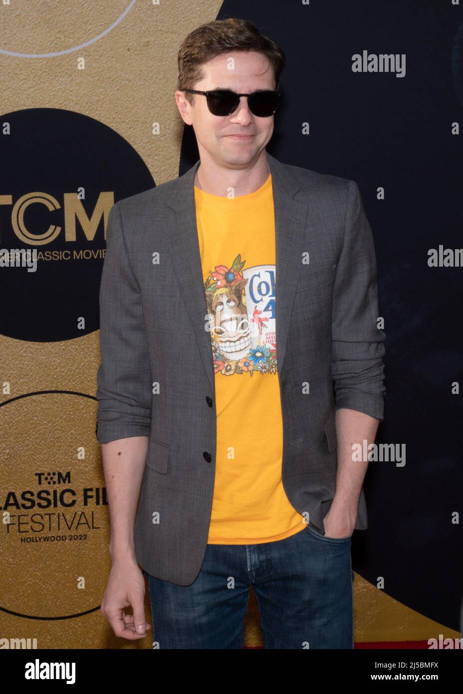 21. April 2022 - Los Angeles, Kalifornien - Topher Grace. 2022 TCM Classic Film Festival Eröffnungsnacht 40. Jubiläumsvorführung von ''E.T. Der Außerirdische. (Bild: © Billy Bennight/AdMedia über ZUMA Press Wire) Stockfoto