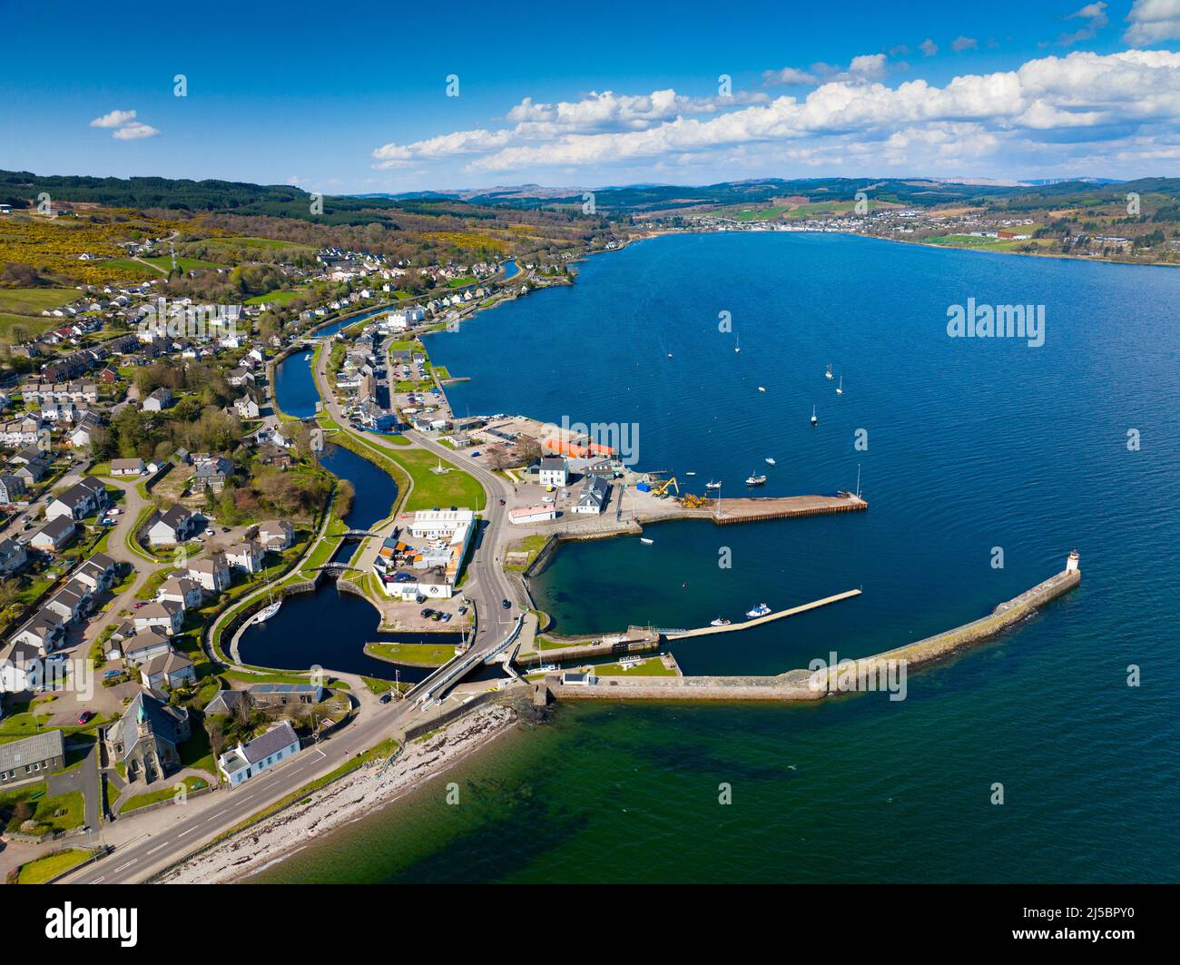 Luftaufnahme von Ardrishaig am Beginn des Crinan Canal am Loch Gilp in Argyll and Bute, Schottland, Großbritannien Stockfoto