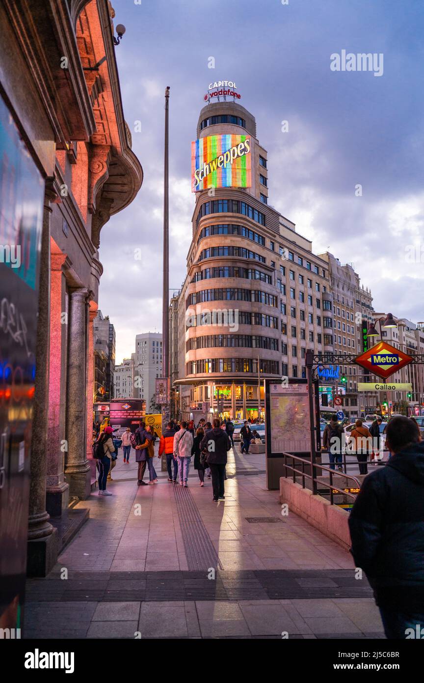Gran Via und Carrion Building in Madrid, Spanien Stockfoto
