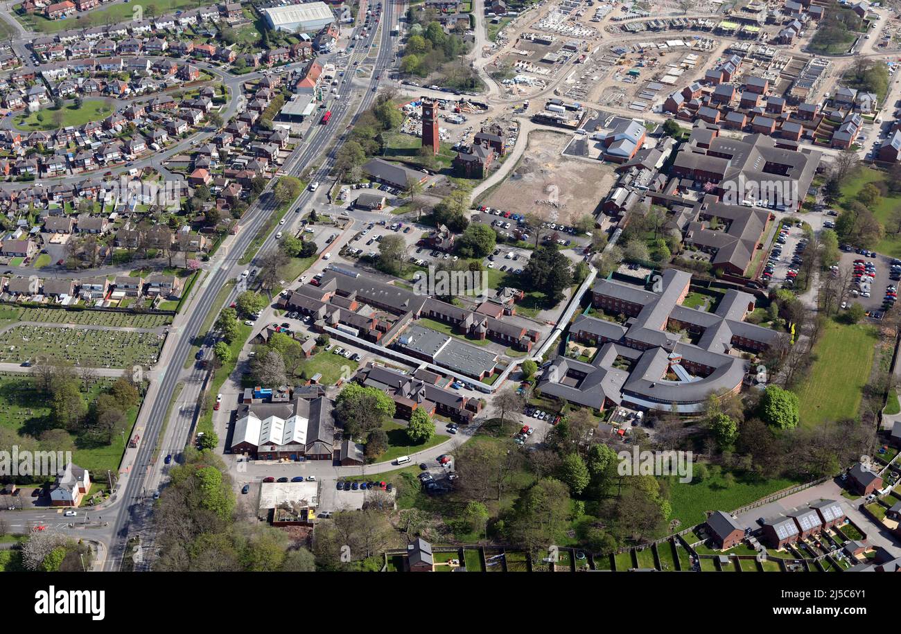Luftaufnahme der Überreste des Seacroft Hospital, Leeds, West Yorkshire. Ein Teil des Geländes wurde nun für die Unterbringung verkauft. Stockfoto