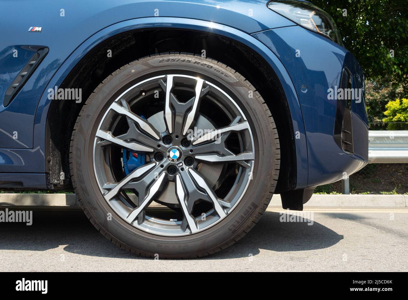 Hongkong, China 7. April 2022 : BMW X3 xDrive30i 2022 Wheel 7 2022. April in Hongkong. Stockfoto