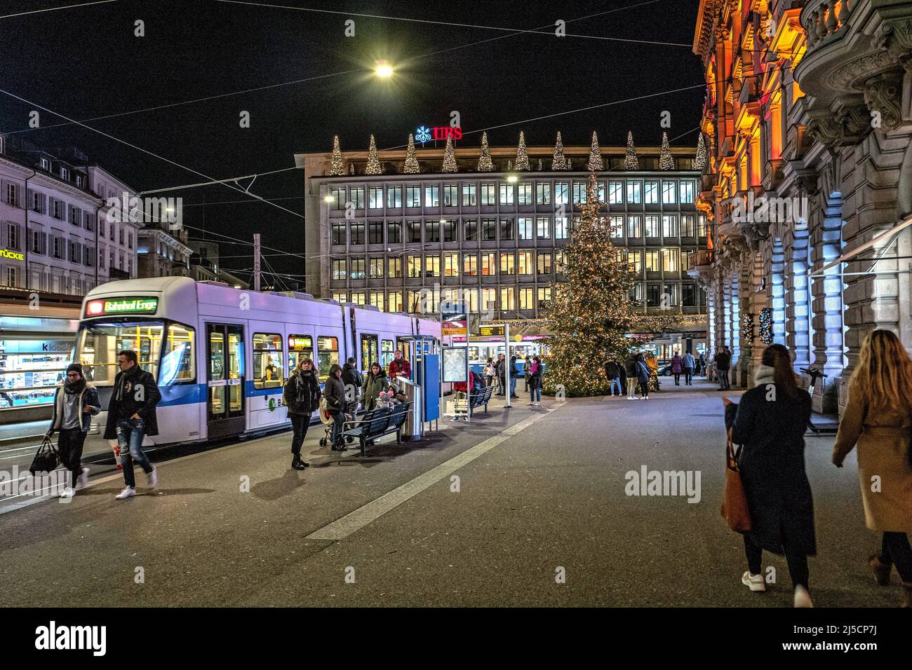 Schweiz, Zürich 30.11.2019. Weihnachtliche Stimmung in Zürich am 30.11.2019. [Automatisierte Übersetzung] Stockfoto