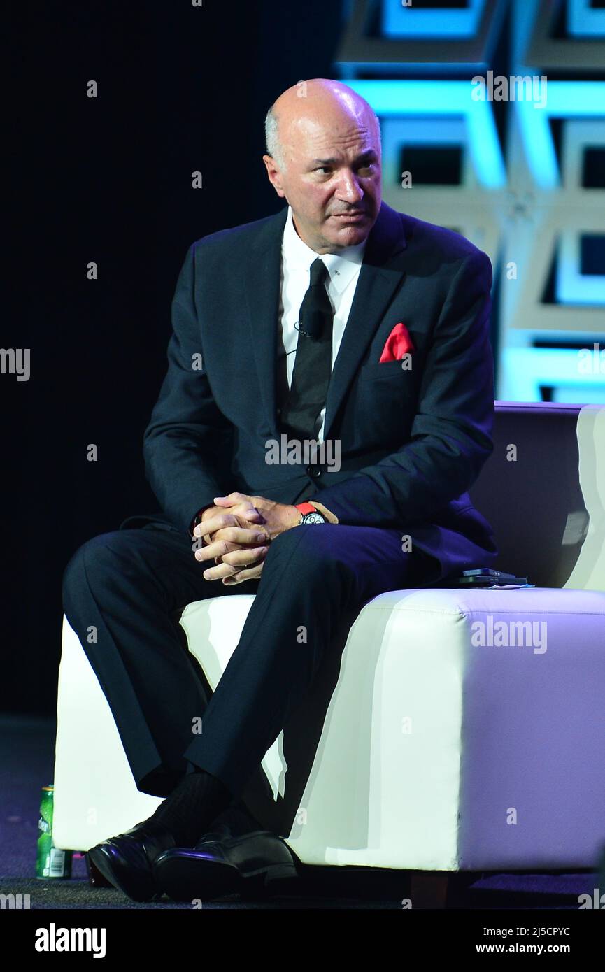 Miami Beach, FL, USA. 19. April 2022. Kevin O'Leary nimmt am 19. April 2022 im Miami Beach Convention Center in Miami Beach, Florida, an der Emerge Americas 2022 Teil. Kredit: Mpi10/Media Punch/Alamy Live Nachrichten Stockfoto