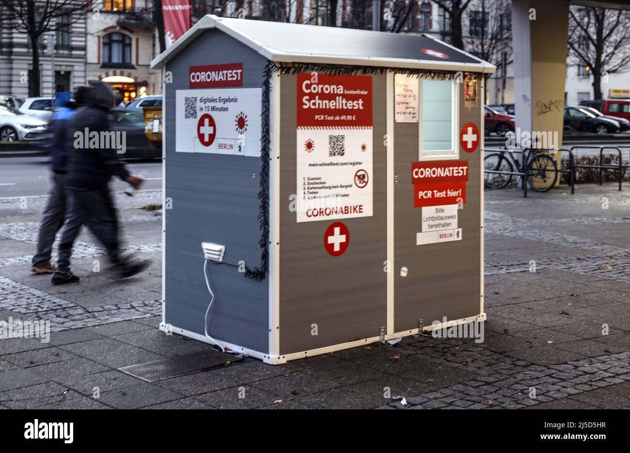 Berlin, 29. Jan 2022 - Covid19 Schnellteststation. [Automatisierte Übersetzung] Stockfoto